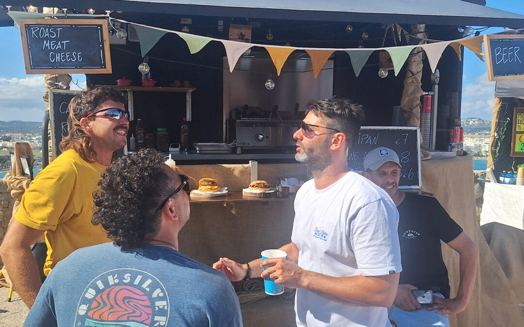 ¡Nuestro Food Truck en Ibiza es la estrella de tu evento!